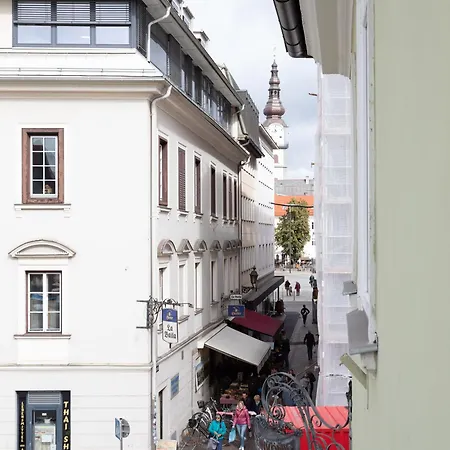 Themarketflat Schoene Im Stadtzentrum Apartmán *